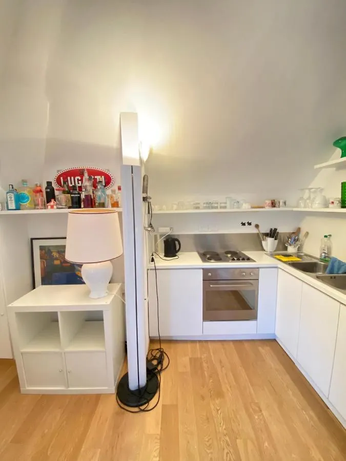 Apartmán Vetra - Luminoso Attico Con Balcone Milán