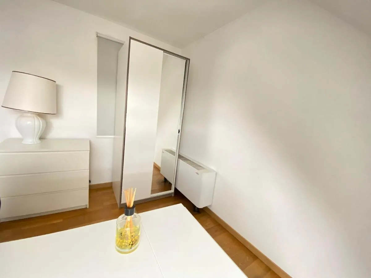 Apartmán Vetra - Luminoso Attico Con Balcone Milán 0*,
